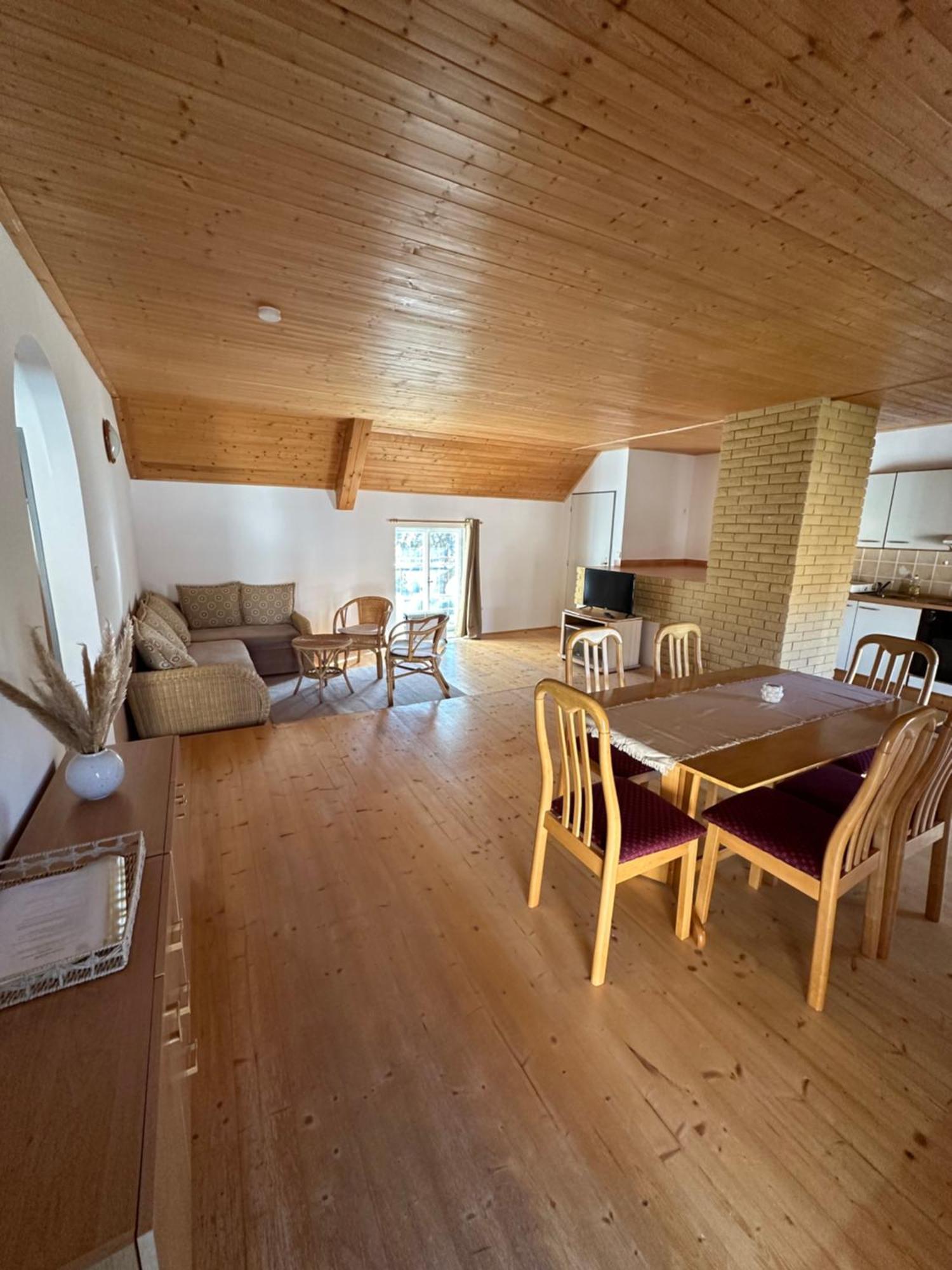 Apartment Dehtare Экстерьер фото